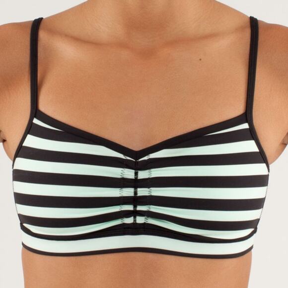 Lululemon Pirouette Bra in Sea Stripe Mint Moment Black size 6 - Picture 1 of 5